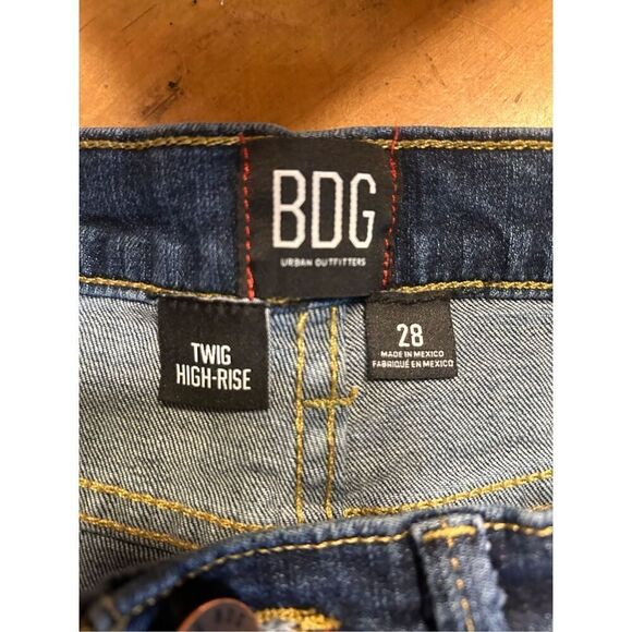 BDG Urban Outfitters Twig Hi-Rise Jeans Size 28 Dark Wash Skinny Jeans (4310) - Picture 7 of 8